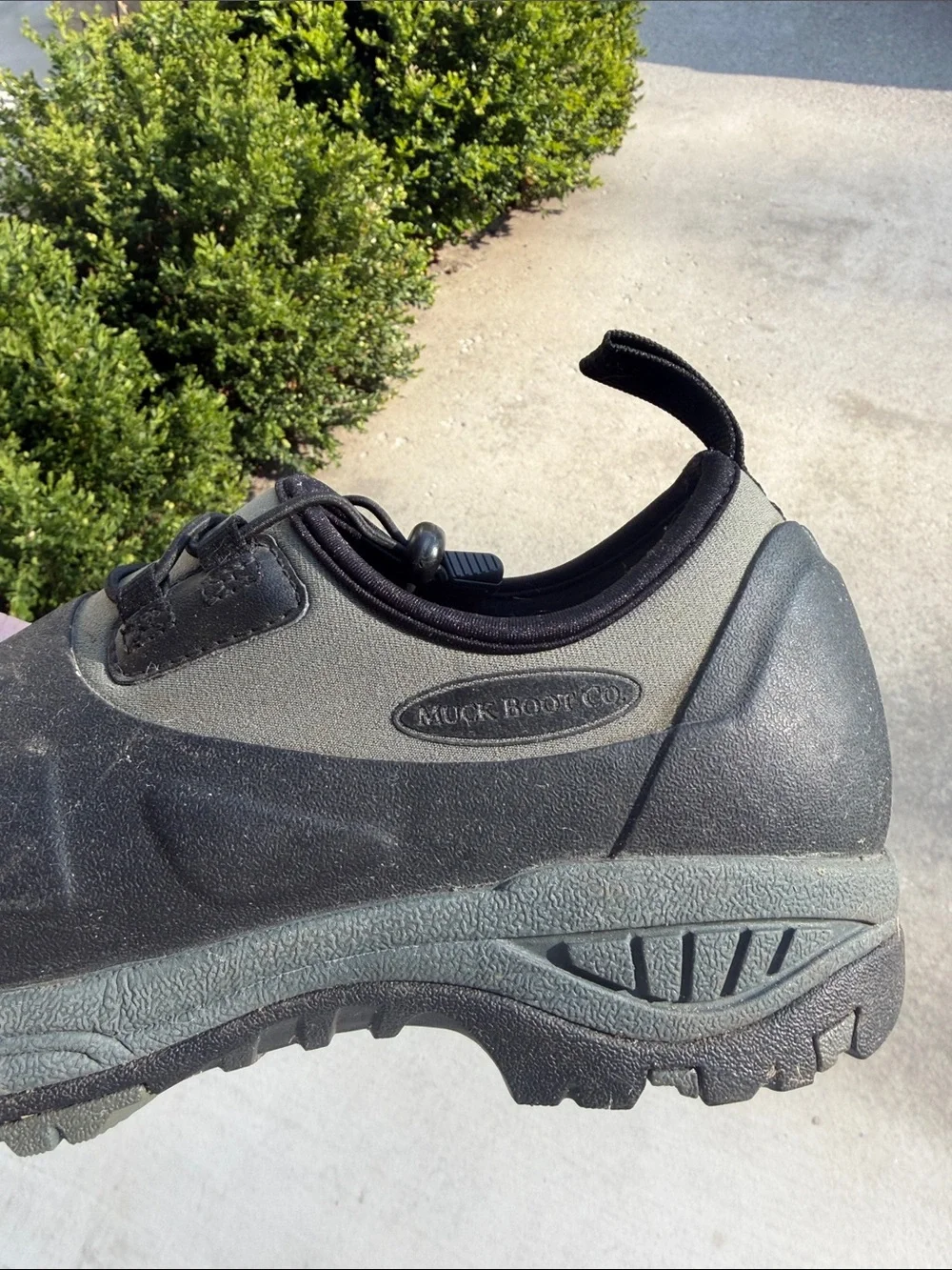 Waterproof Muck boots Rain & Snow Shoes for unisex- Black